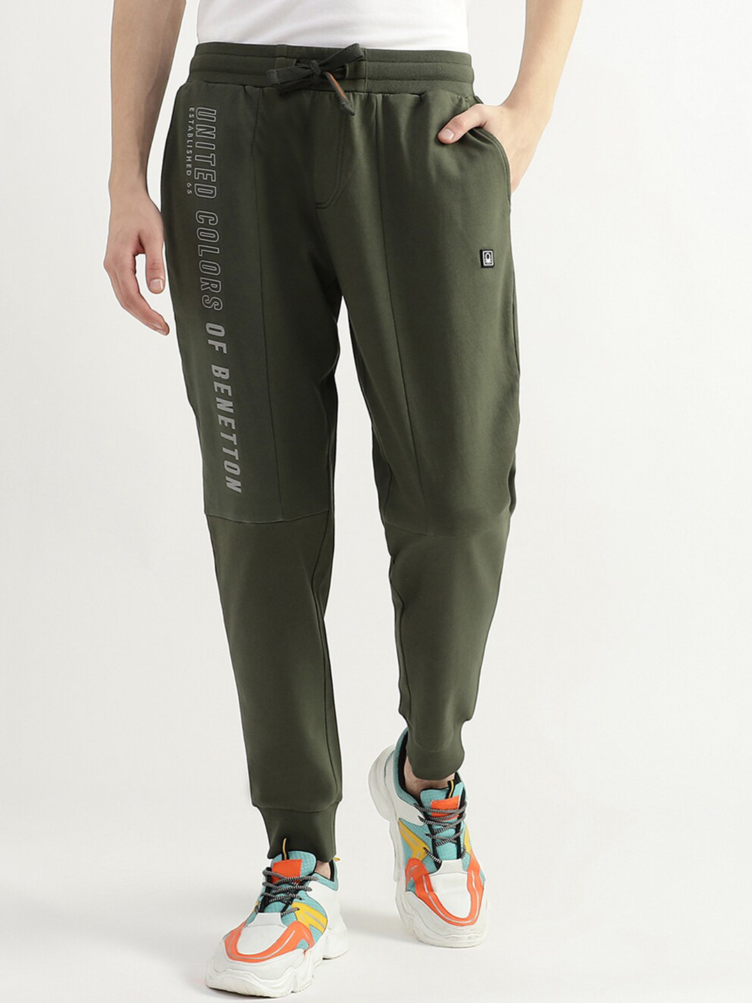 

United Colors of Benetton Men Printed Cotton Joggers, Green