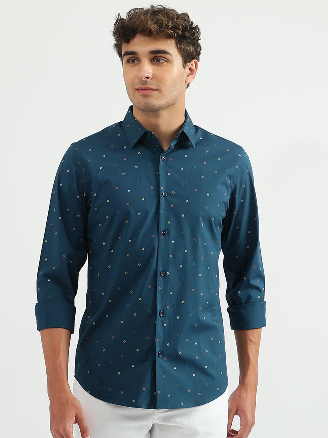 

United Colors of Benetton Men Slim Fit Printed Casual Cotton Shirt, Blue