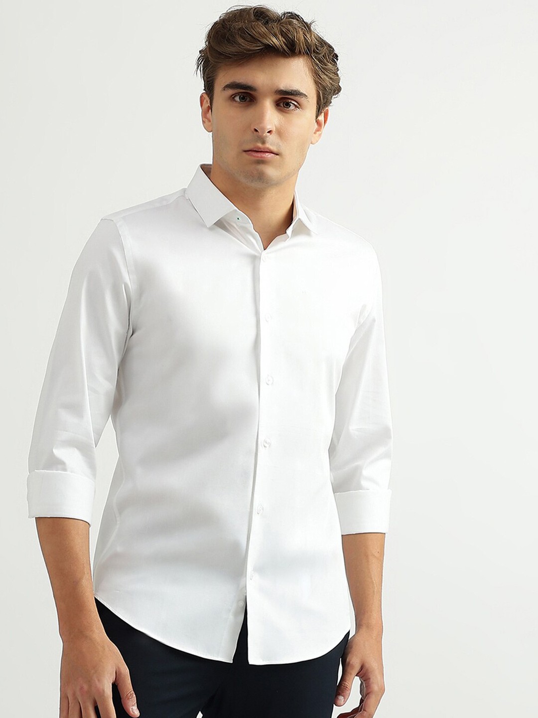 

United Colors of Benetton Men White Slim Fit Formal Shirt