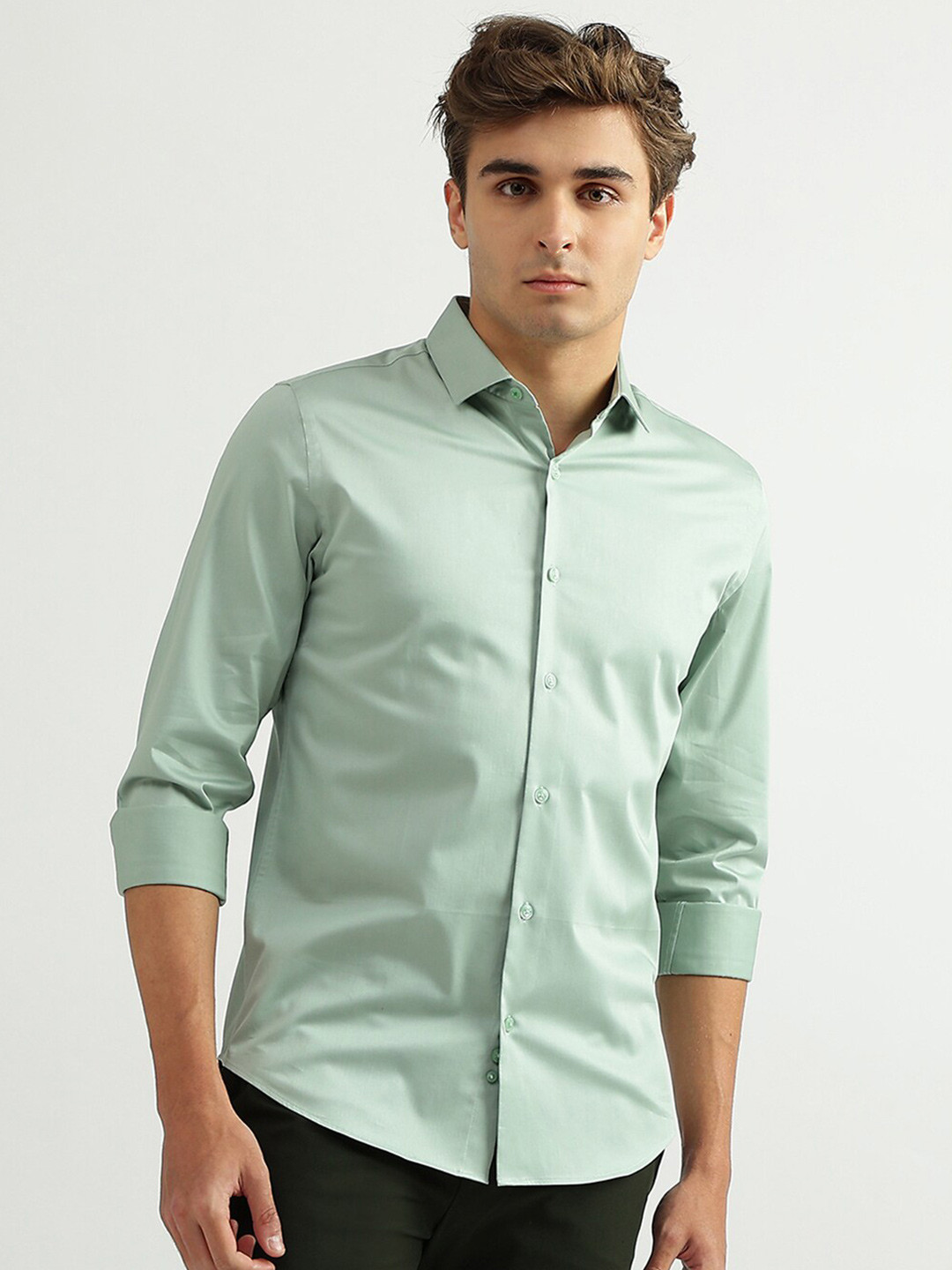 

United Colors of Benetton Men Slim Fit Formal Cotton Shirt, Green