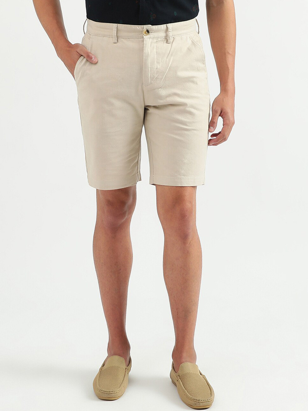 

United Colors of Benetton Men Slim Fit Cotton Shorts, Beige