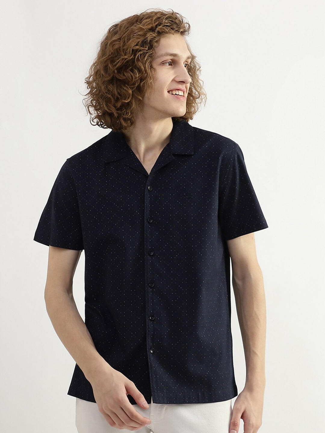 

United Colors of Benetton Men Printed Casual Shirt, Navy blue