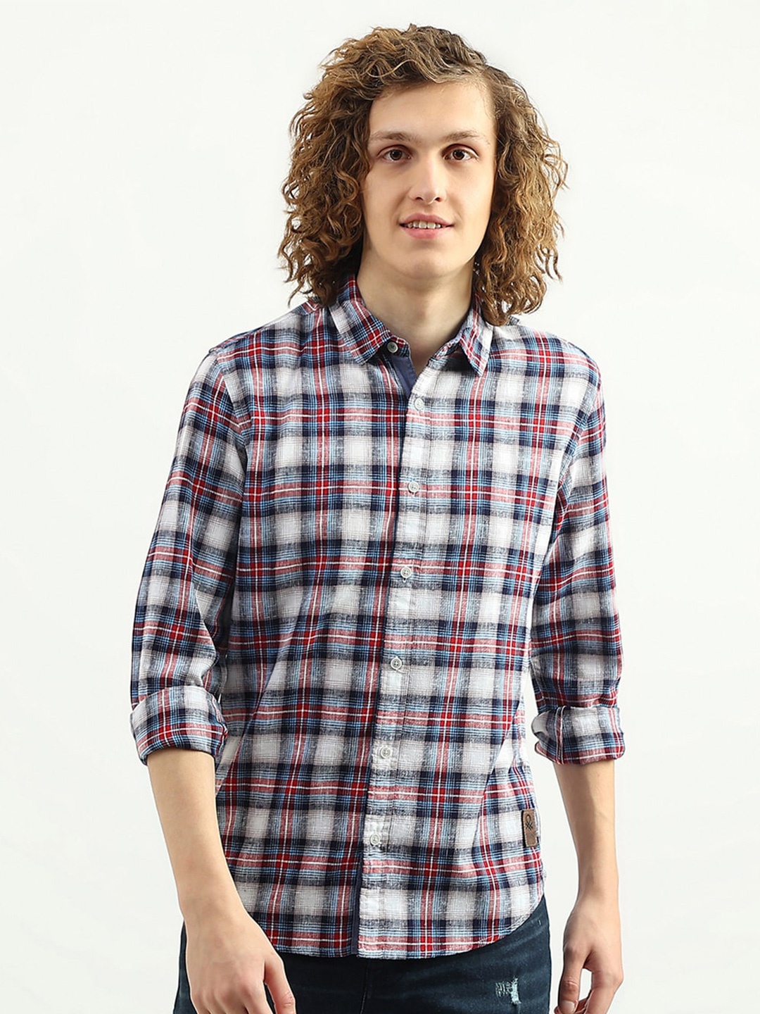 

United Colors of Benetton Men Slim Fit Tartan Checks Checked Casual Shirt, White