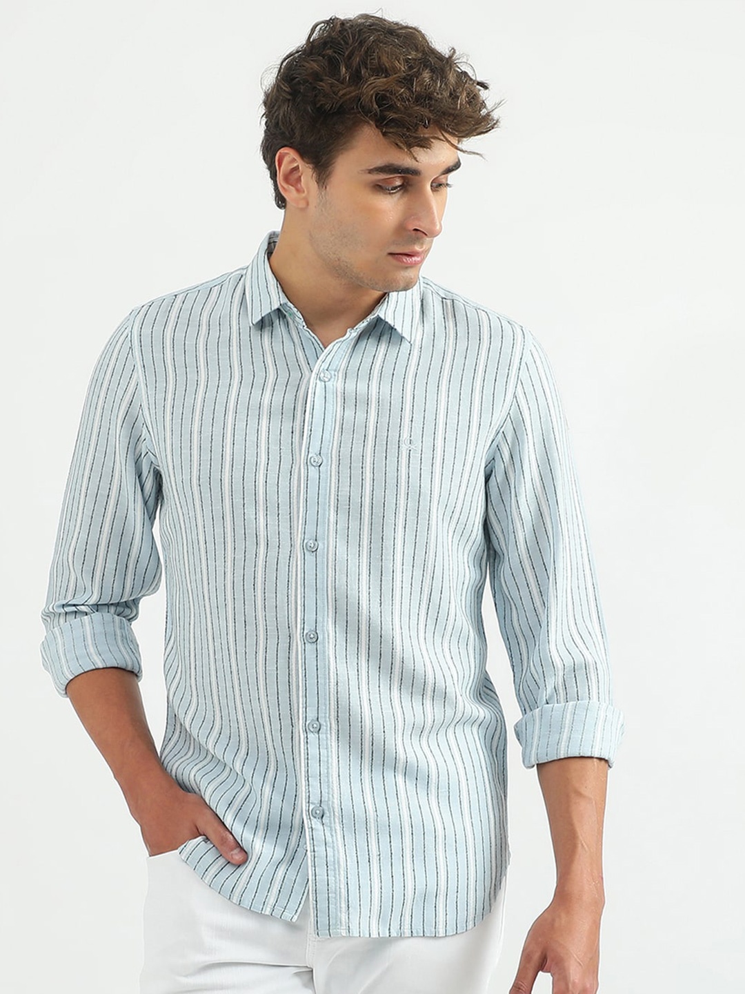 

United Colors of Benetton Men Cotton Striped Casual Shirt, Blue