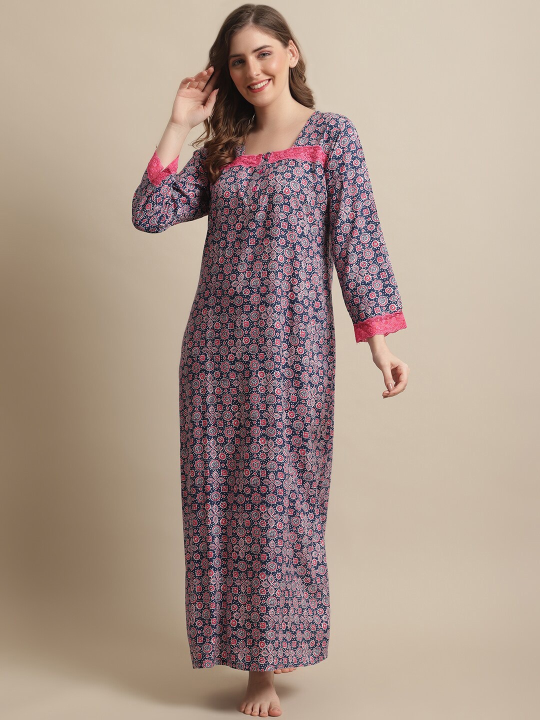 

Claura Printed Maxi Nightdress, Pink