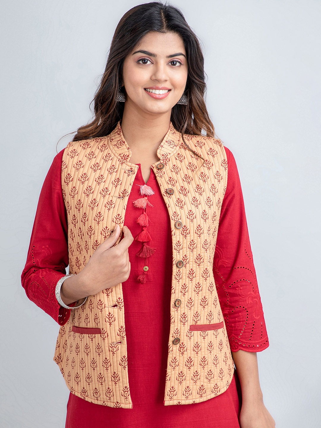 

fabGLOBAL Women Floral Lightweight Cotton Tailored Jacket, Beige