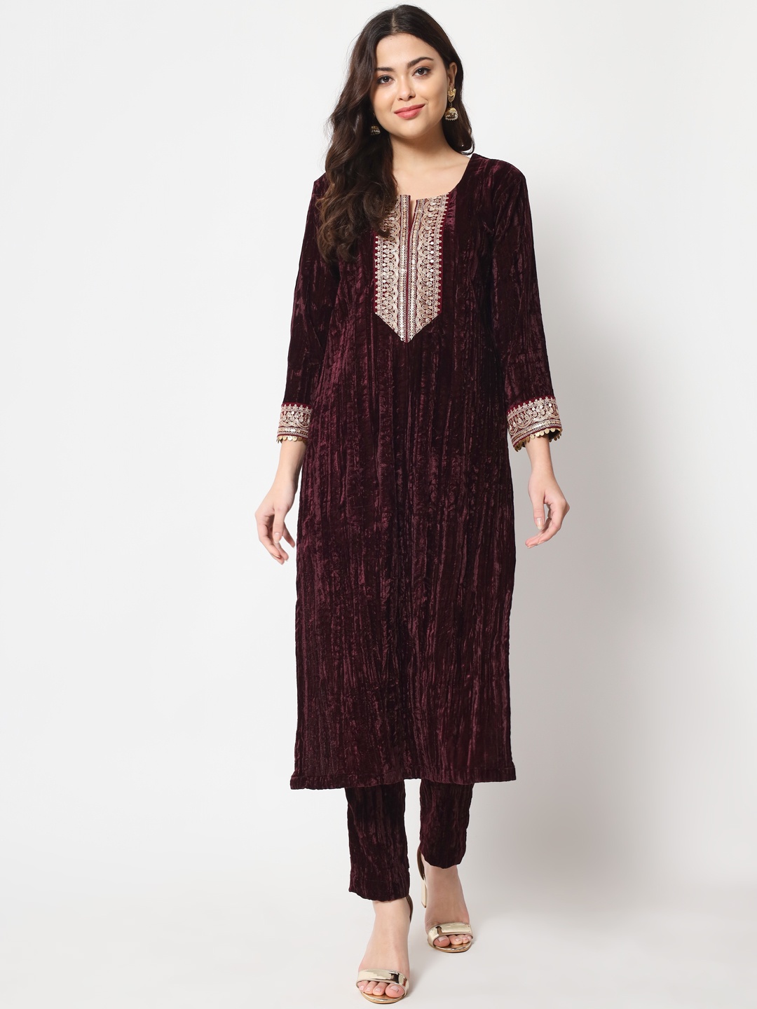 

anokherang Women Purple Embroidered Velvet Kurta with Trousers