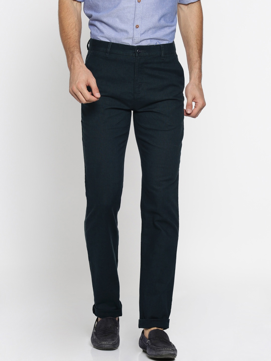 

British Club Men Navy Blue Slim Fit Solid Chinos