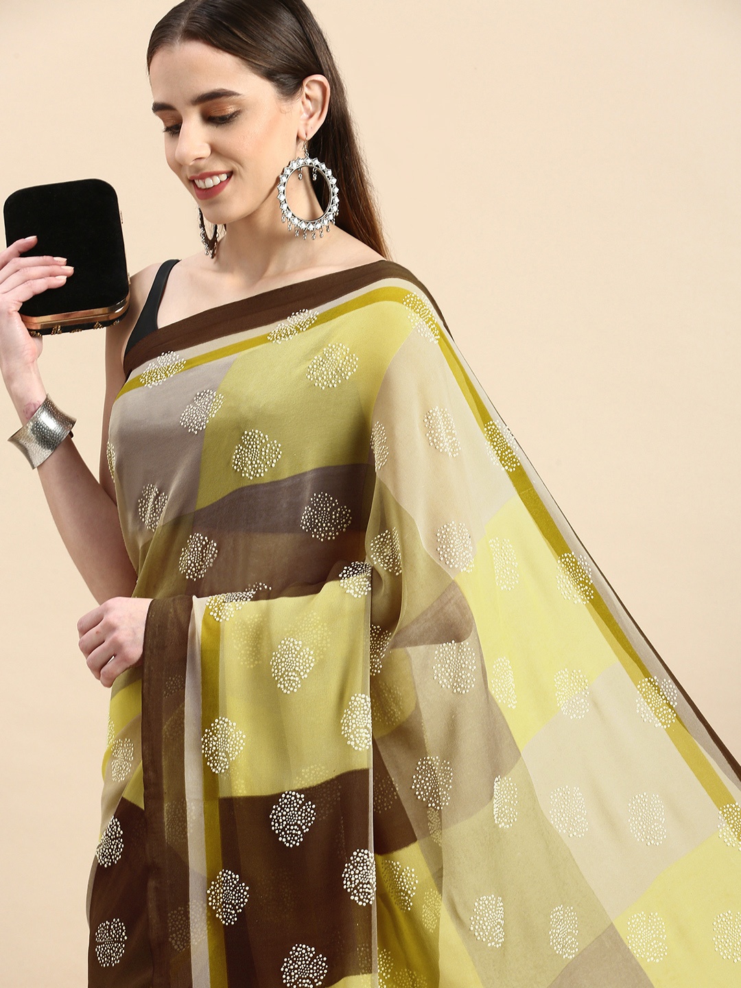 

Triveni Embellished Beads & Stones Saree, Yellow