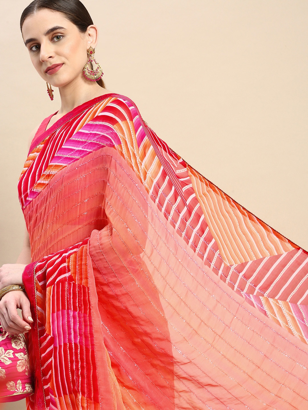 

Triveni Embellished Beads and Stones Saree, Pink