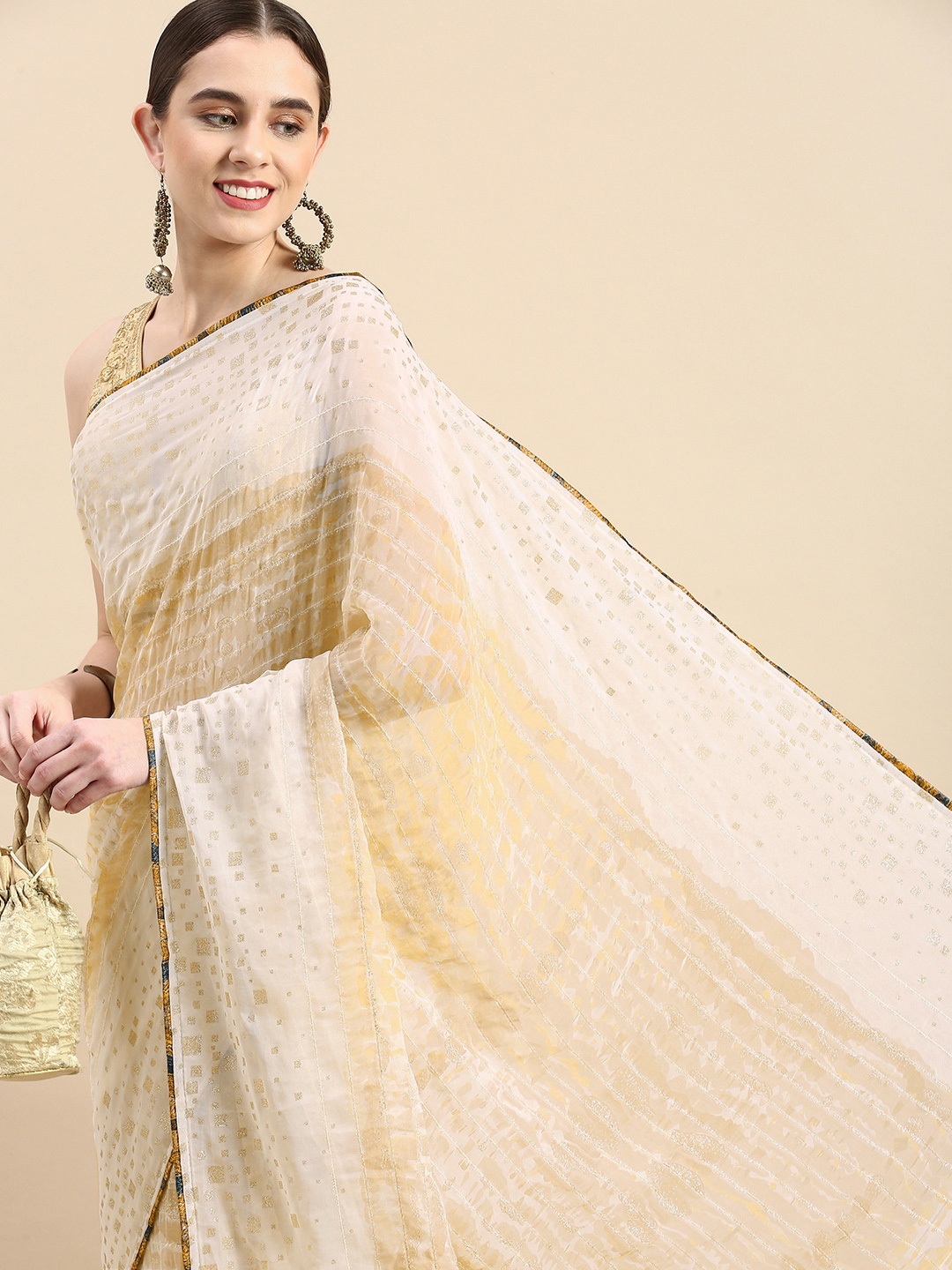 

Triveni Embellished Beads & Stones Saree, Off white
