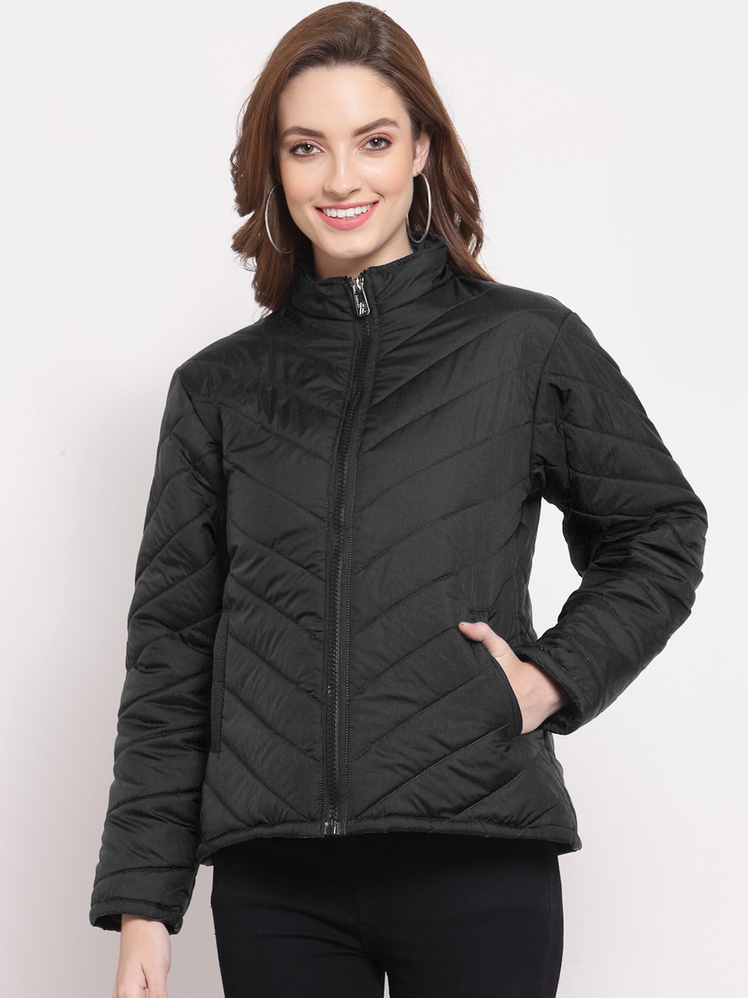 

KLOTTHE Women Self-Design Water-Resistant Quilted Jacket, Black