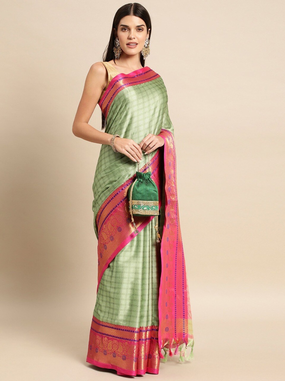 

WILORI Checked Zari Silk Cotton Kanjeevaram Saree, Olive