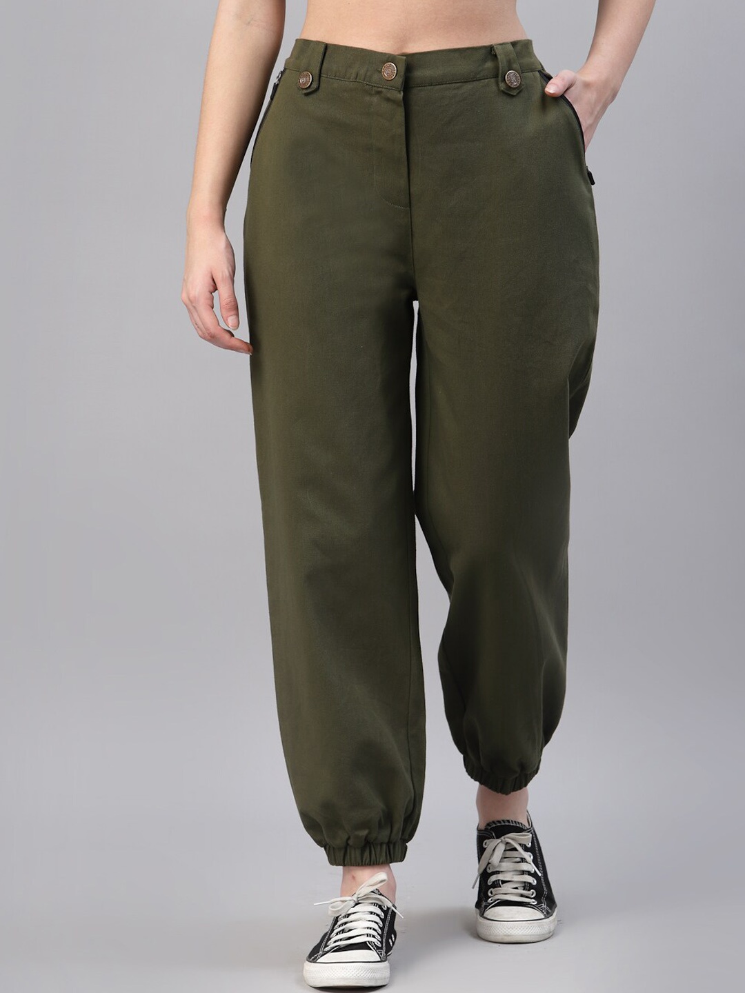 

NEUDIS Women Solid Cotton Regular Fit Mid-Rise Joggers, Olive