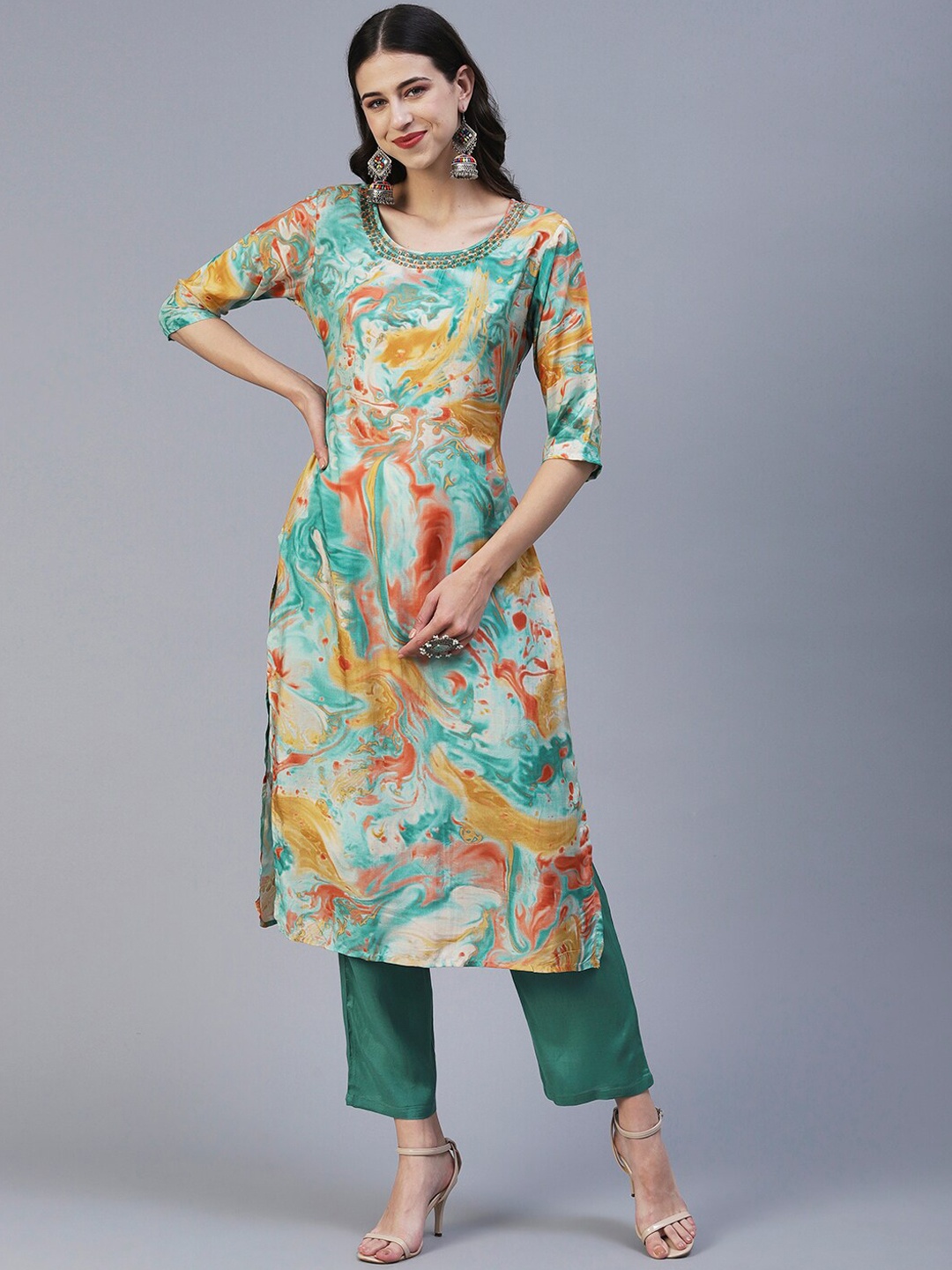 

FASHOR Women Printed Beads and Stones Kurta with Trousers, Green