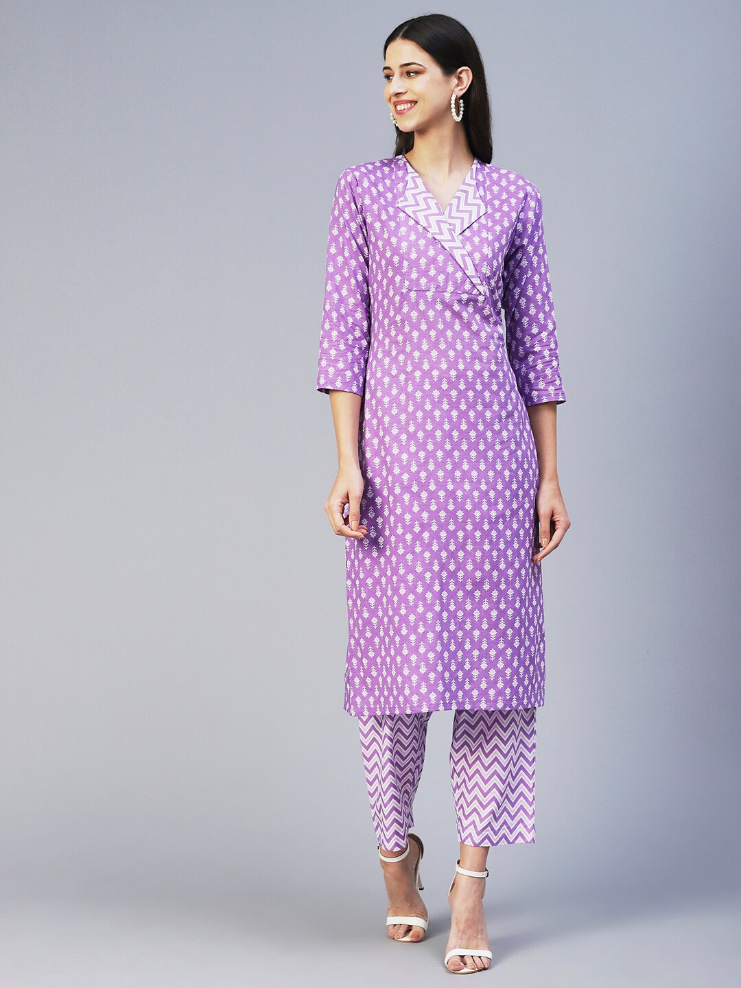 

FASHOR Women Ethnic Motifs Printed Pure Cotton Kurta with Trousers, Purple