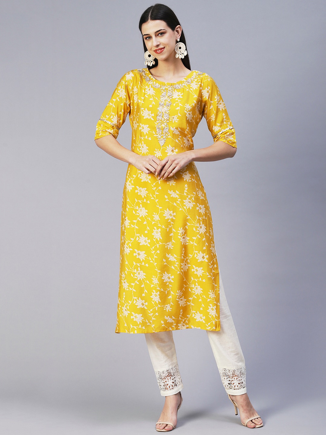 

FASHOR Women Floral Printed Kurta, Yellow