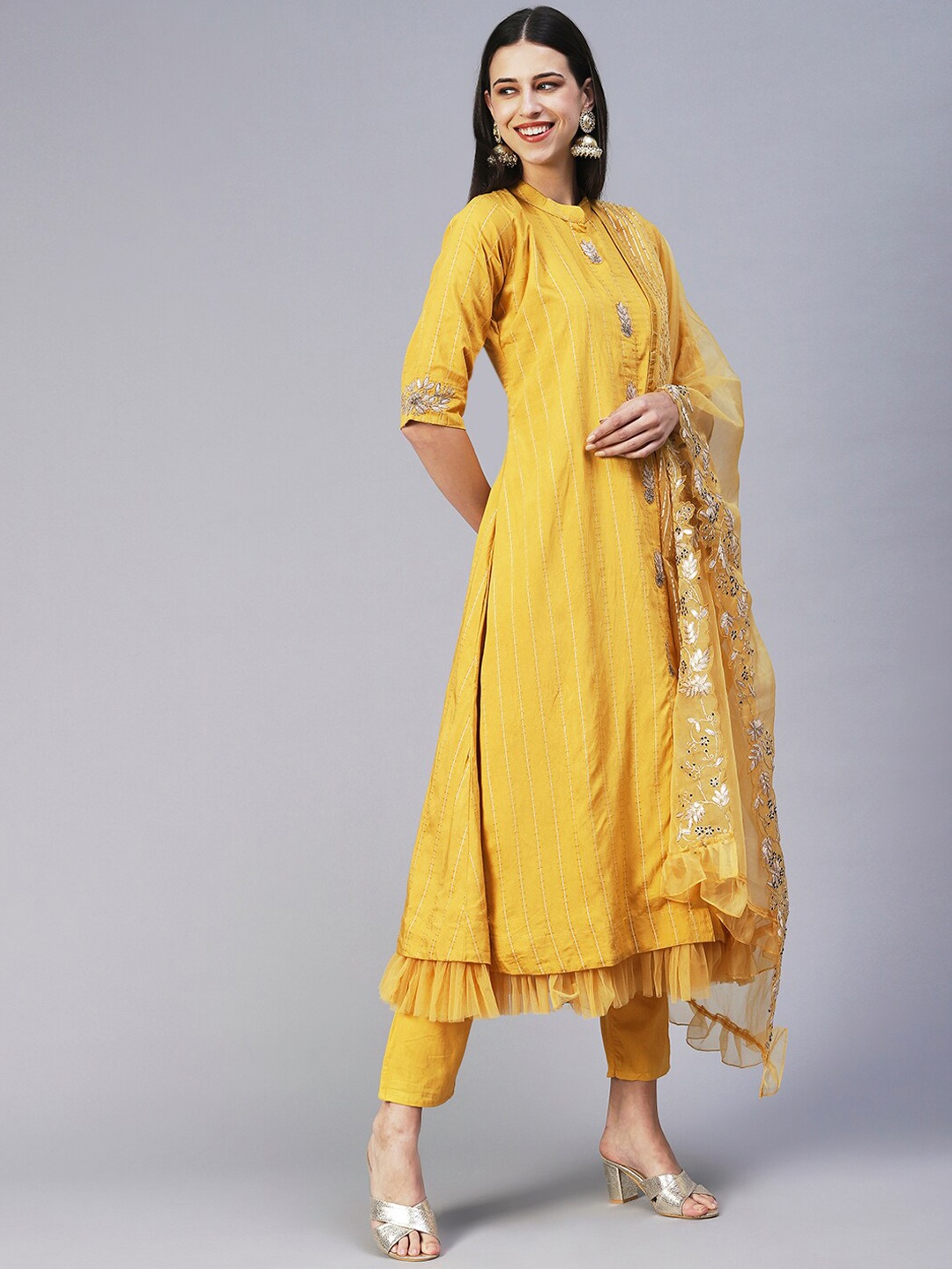 

FASHOR Women Striped Layered Zardozi Kurta With Trousers & Dupatta, Yellow