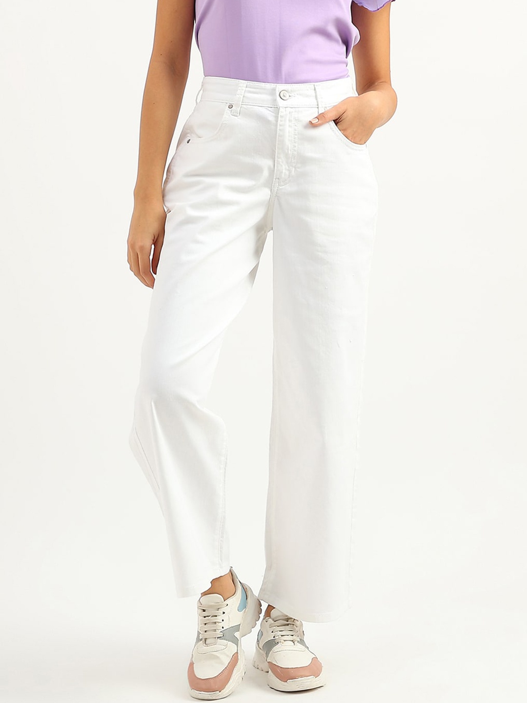 

United Colors of Benetton Women Flared Cotton Jeans, White