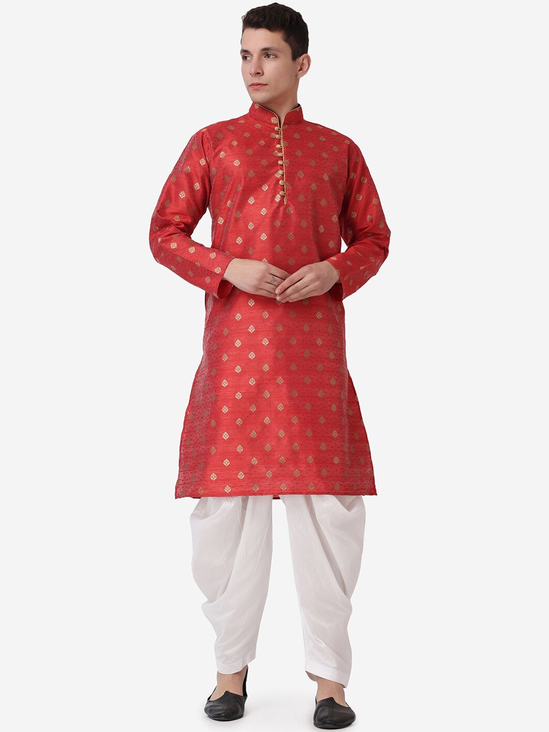 

ROYAL KURTA Men Ethnic Motifs Printed Kurta with Dhoti Pants, Maroon