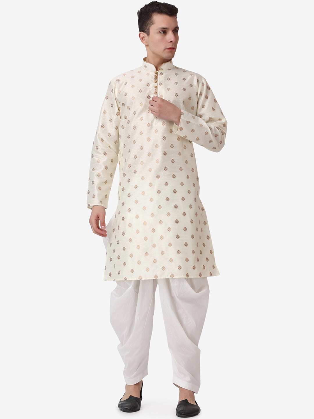 

ROYAL KURTA Men Kurta With Dhoti Pants, Cream