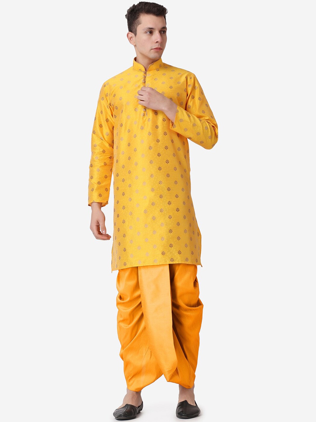

ROYAL KURTA Men Ethnic Motifs Printed Kurta with Dhoti Pants, Mustard