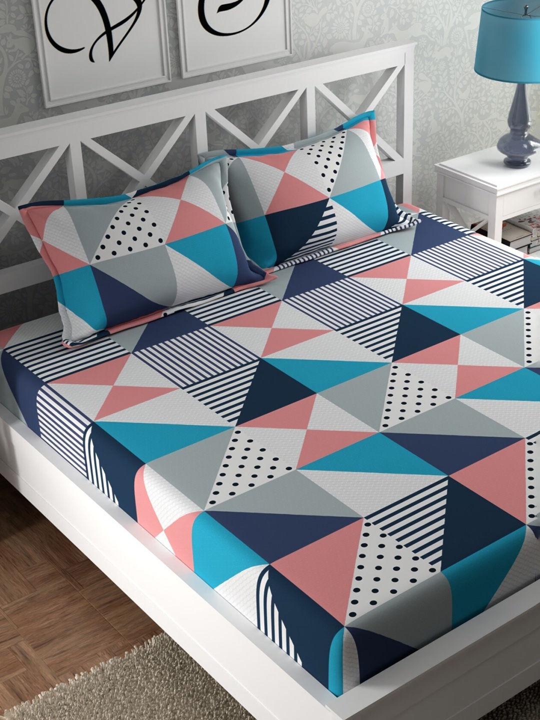 

CHHAVI INDIA White & Blue Geometric 210 TC Queen Bedsheet with 2 Pillow Covers