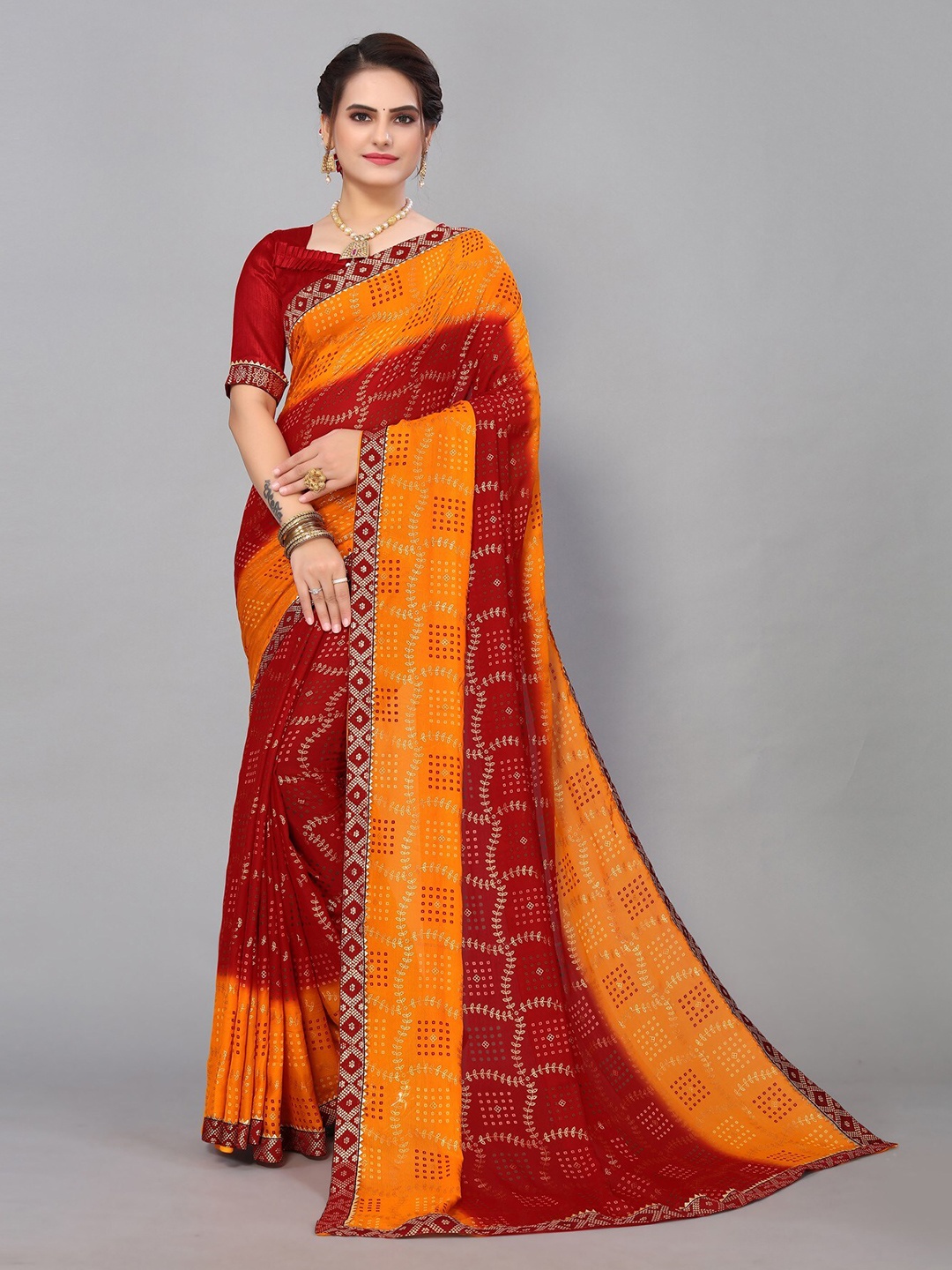

KALINI Printed Bandhani Zari Saree, Red