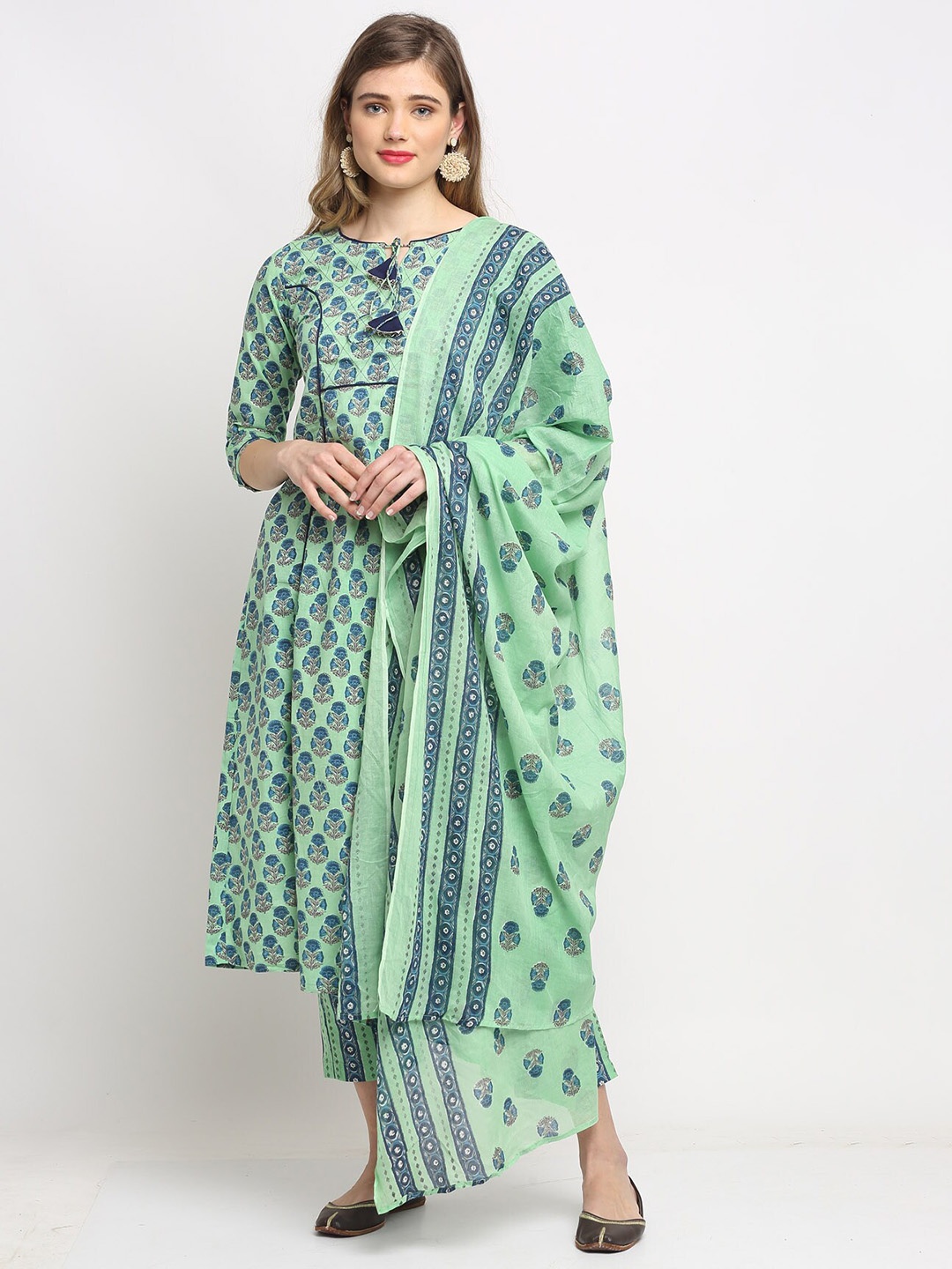 

Rajnandini Women Floral Printed Pure Cotton Kurta with Trousers & With Dupatta, Green