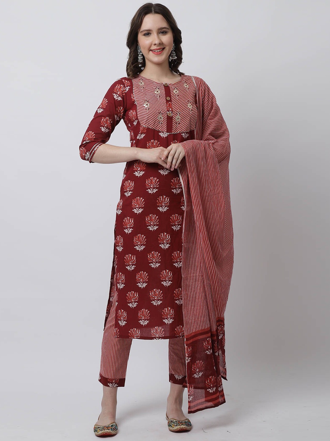 

Rajnandini Women Floral Printed Pure Cotton Kurta with Trousers & Dupatta, Brown