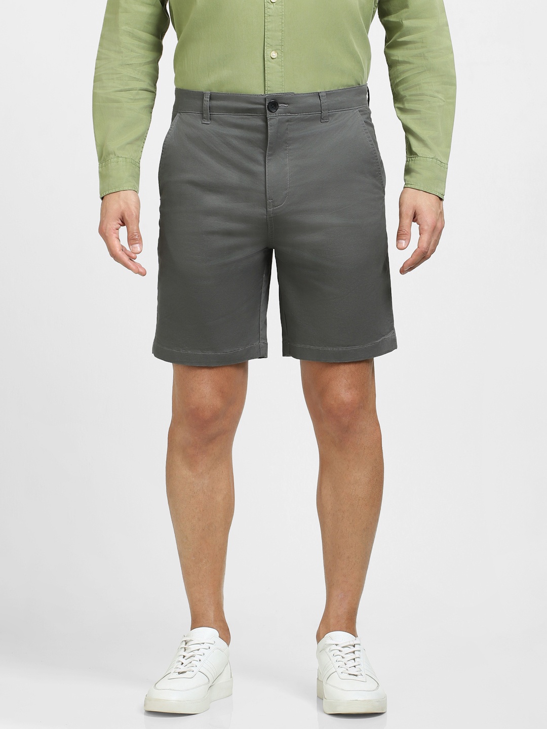 

SELECTED Men Mid Rise Regular Fit Cotton Shorts, Grey