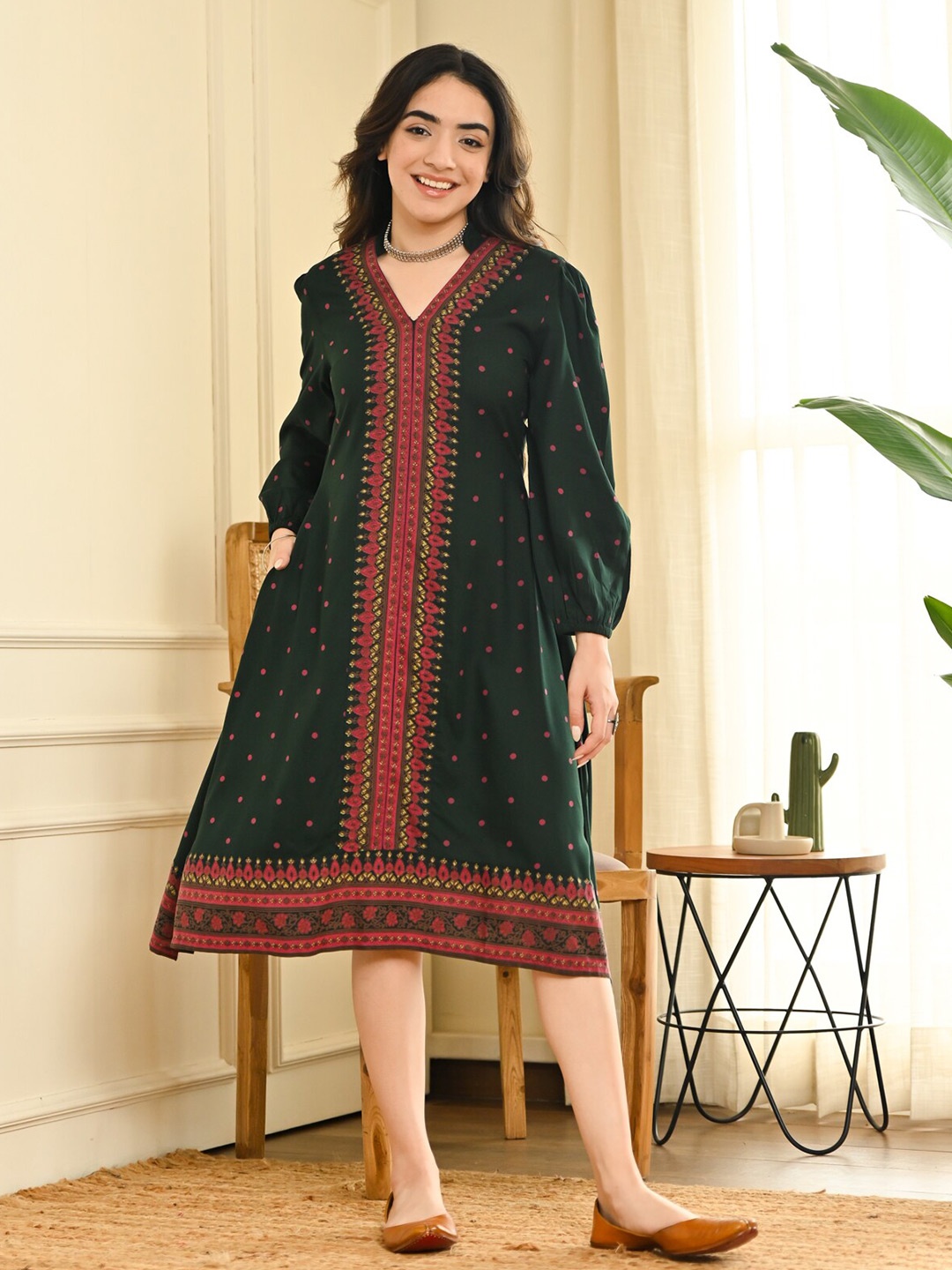 

Rustorange Ethnic Motifs A-Line Midi Dress, Green