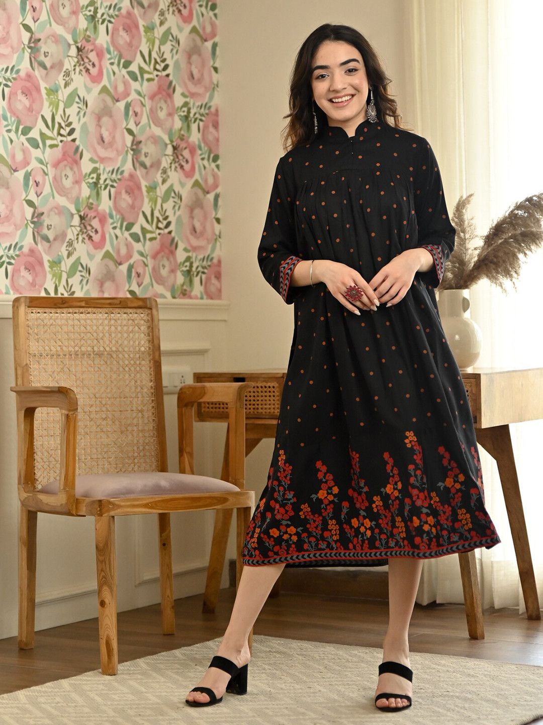 

Rustorange Floral A-Line Midi Dress, Black