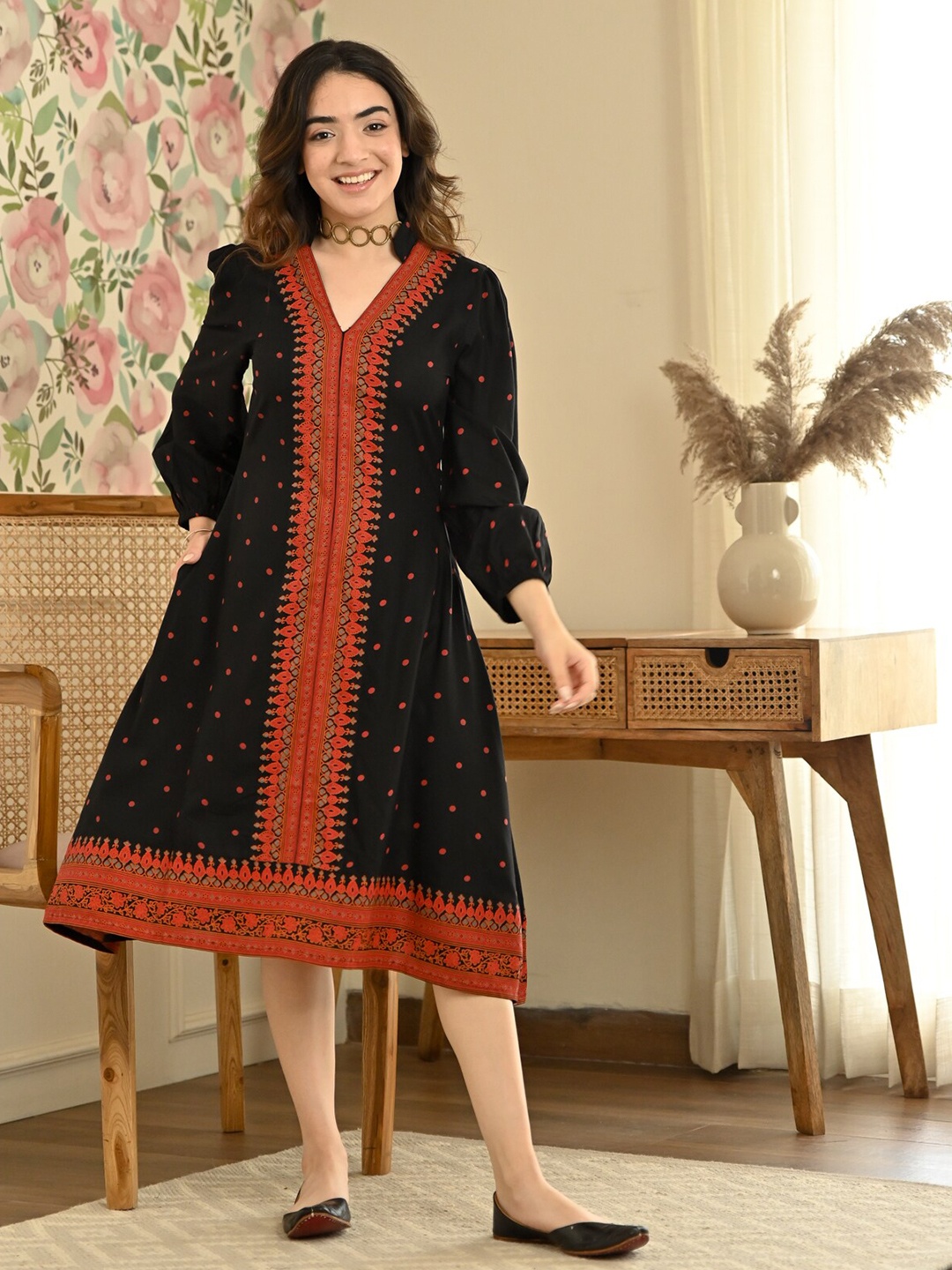 

Rustorange Ethnic Motifs A-Line Dress, Black
