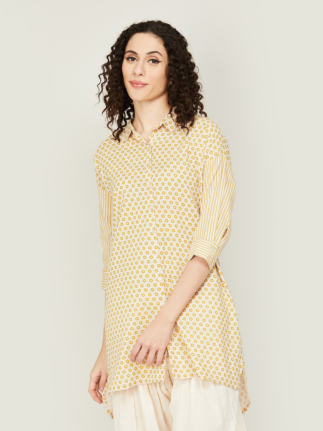 

Colour Me by Melange Geometric Printed Shirt Collar Pure Cotton Pathani Kurti, Off white