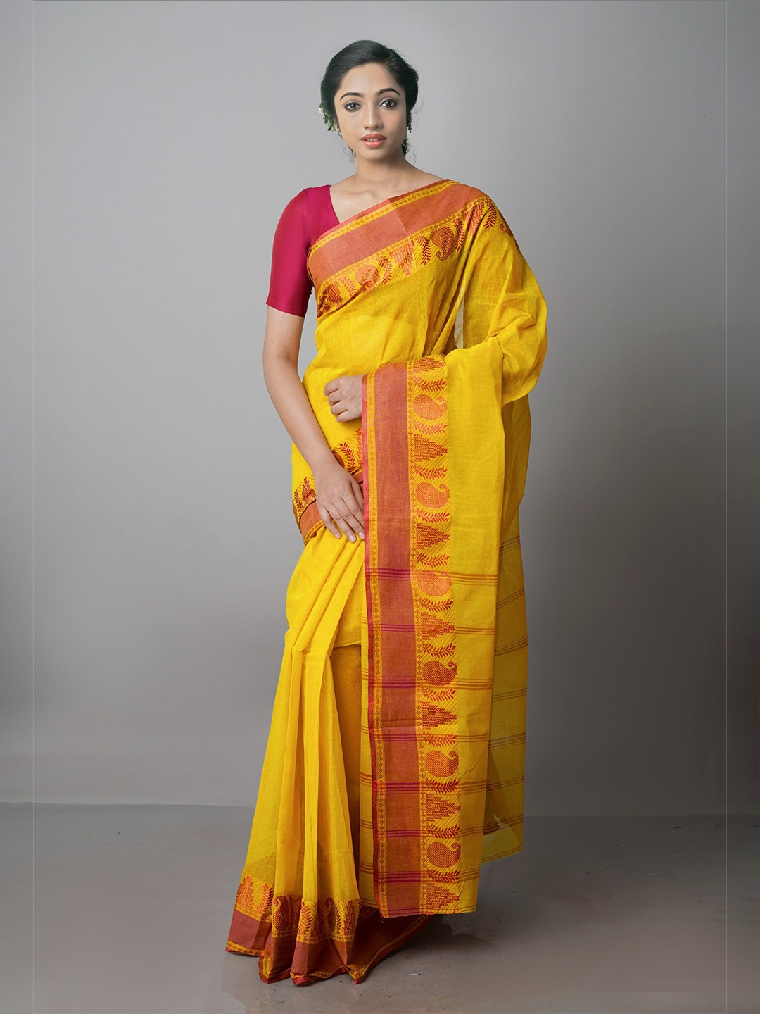 

Unnati Silks Ethnic Motifs Pure Cotton Taant Saree, Yellow