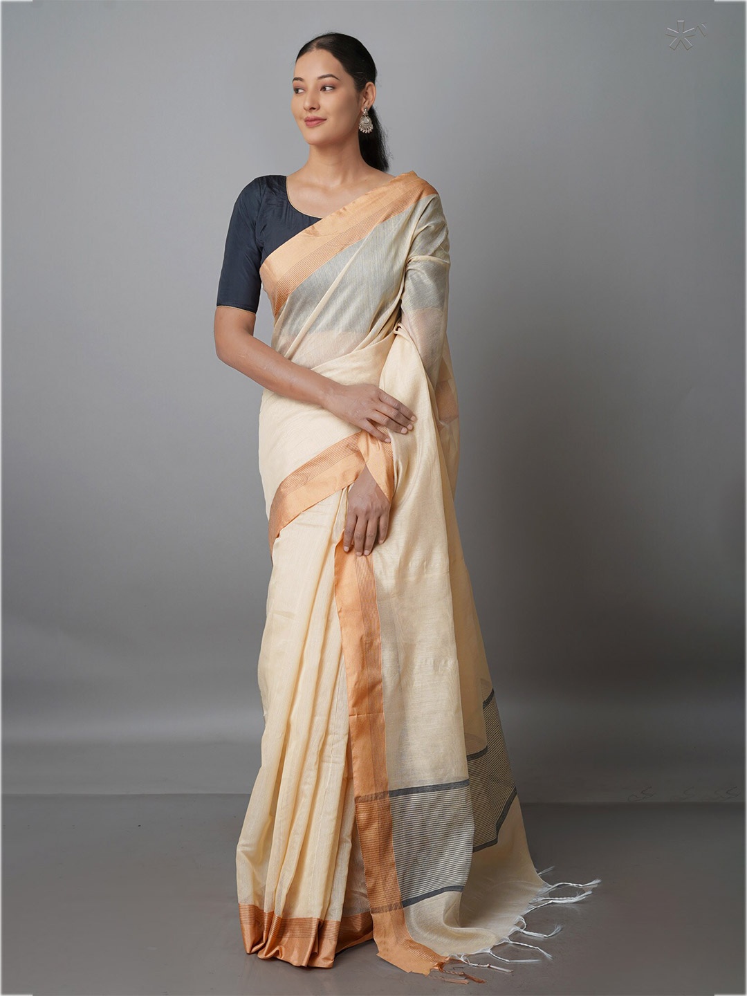 

Unnati Silks Striped Zari Silk Blend Chanderi Saree, Cream