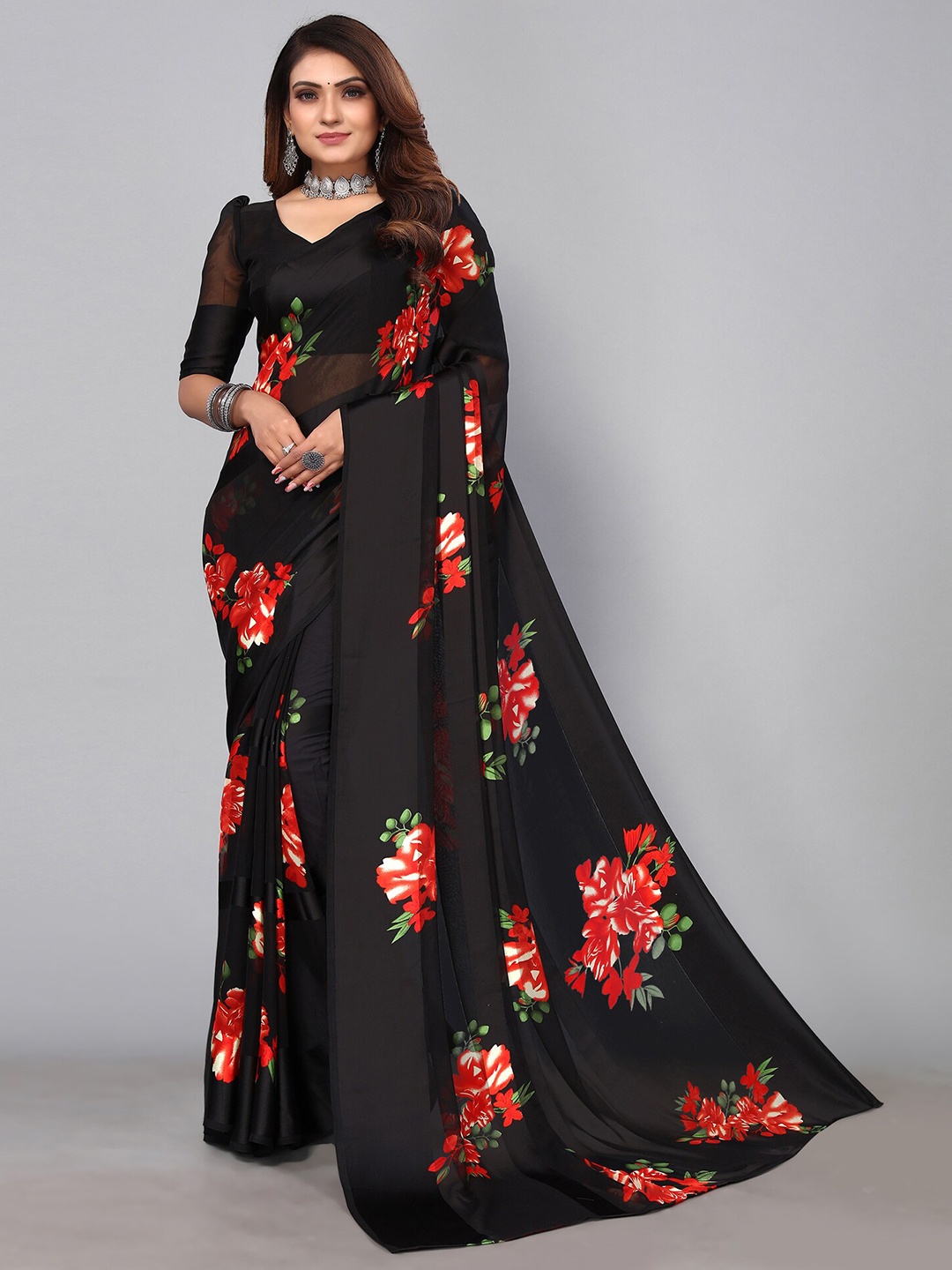 

SIRIL Floral Printed Poly Georgette Saree, Black