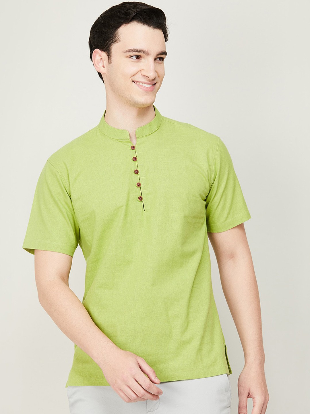 

Melange by Lifestyle Men Regular Above Knee Cotton Kurta, Green
