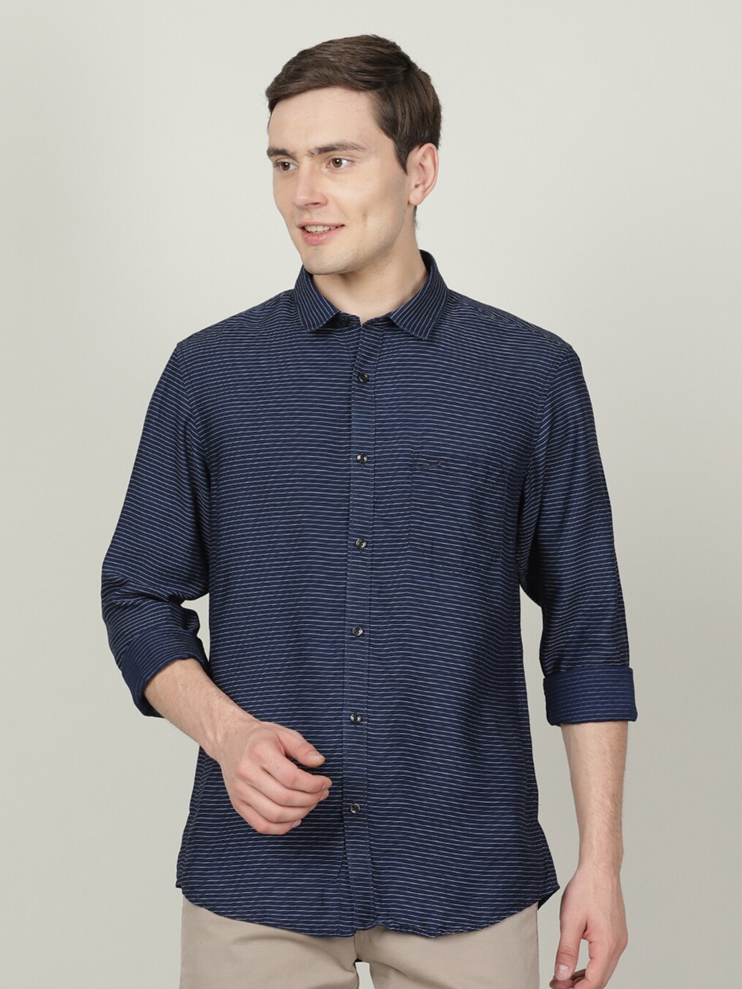 

Crocodile Men Classic Slim Fit Horizontal Striped Denim Casual Shirt, Navy blue