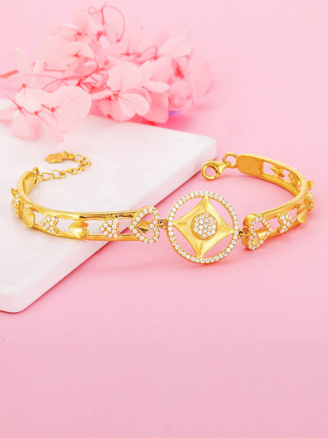 

GIVA Women Sterling Silver Cubic Zirconia Gold-Plated Cuff Bracelet