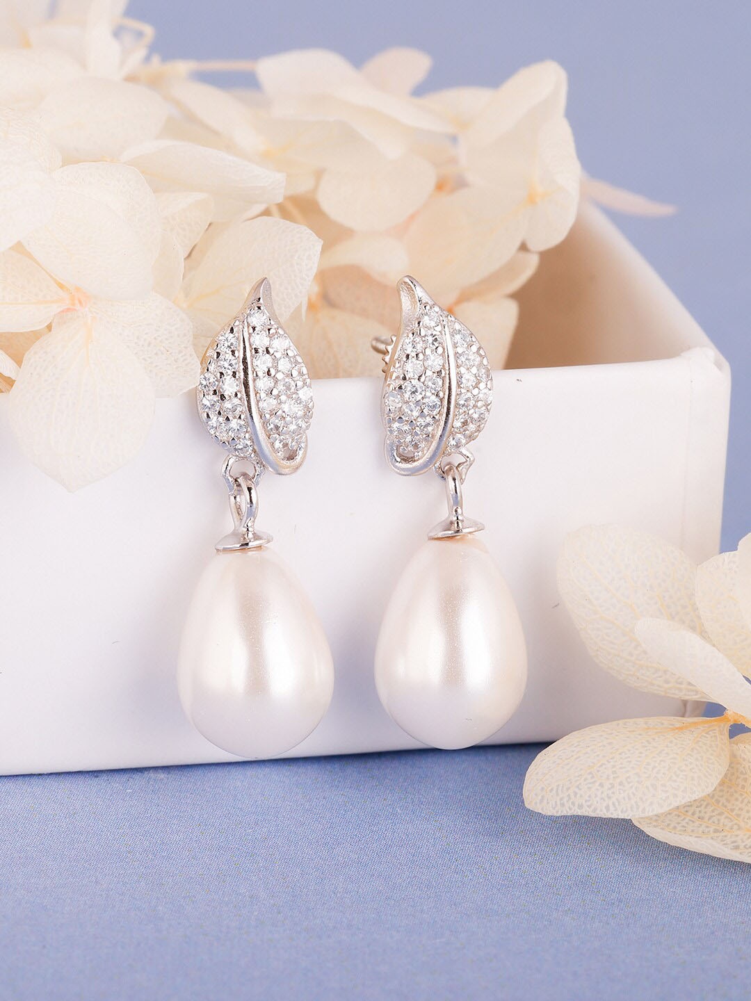 

GIVA Rhodium-Plated 925 Sterling Silver Contemporary Drop Earrings, White