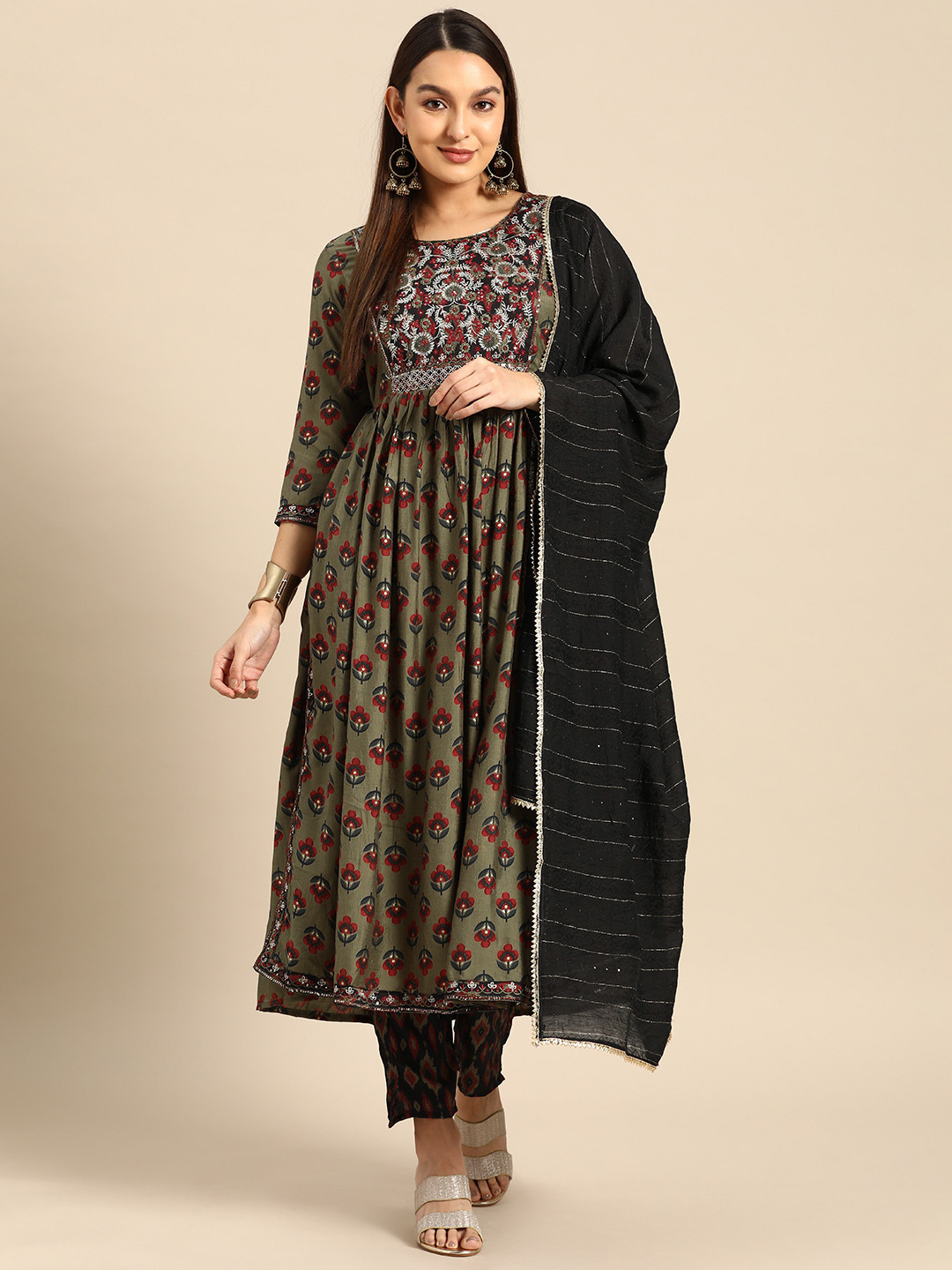 

Prakhya Women Printed Empire Gotta Patti Kurta with Palazzos & Dupatta, Green