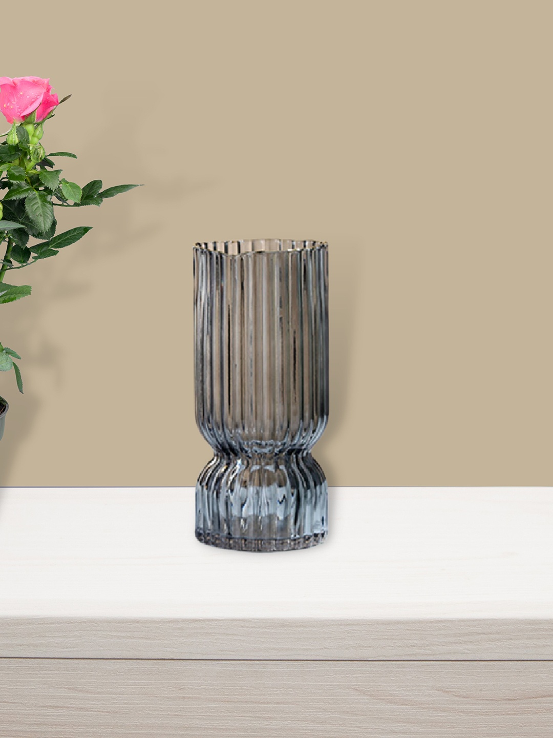 

Nestasia Grey Textured Glass Trophy Vase