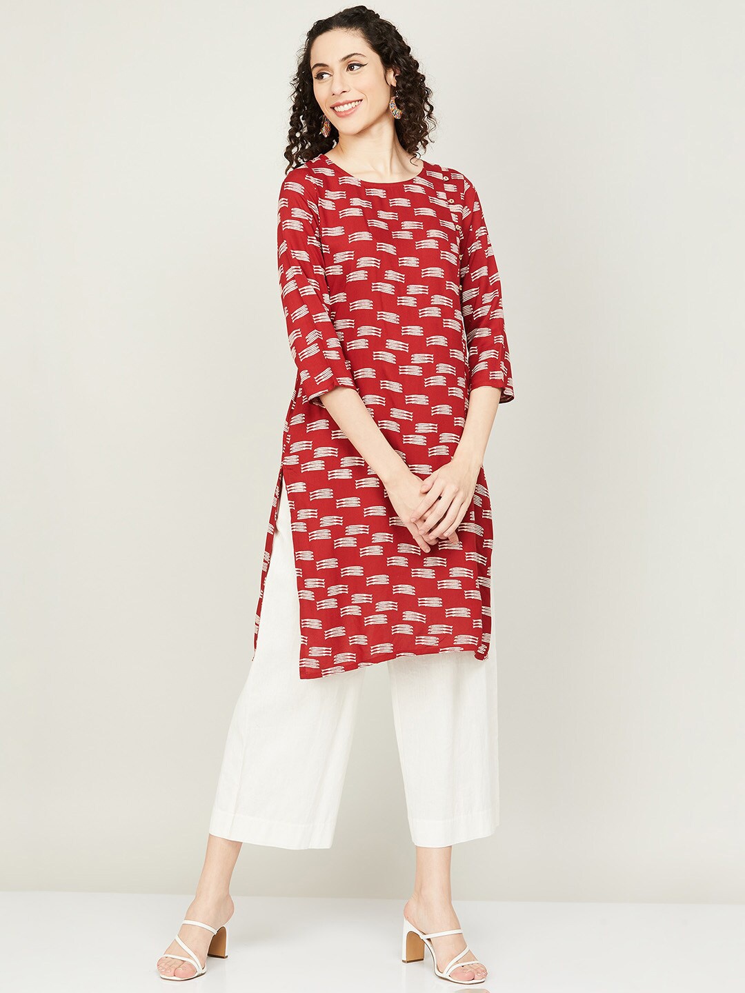 

Melange by Lifestyle Women Geometric Printed Kurta, Red