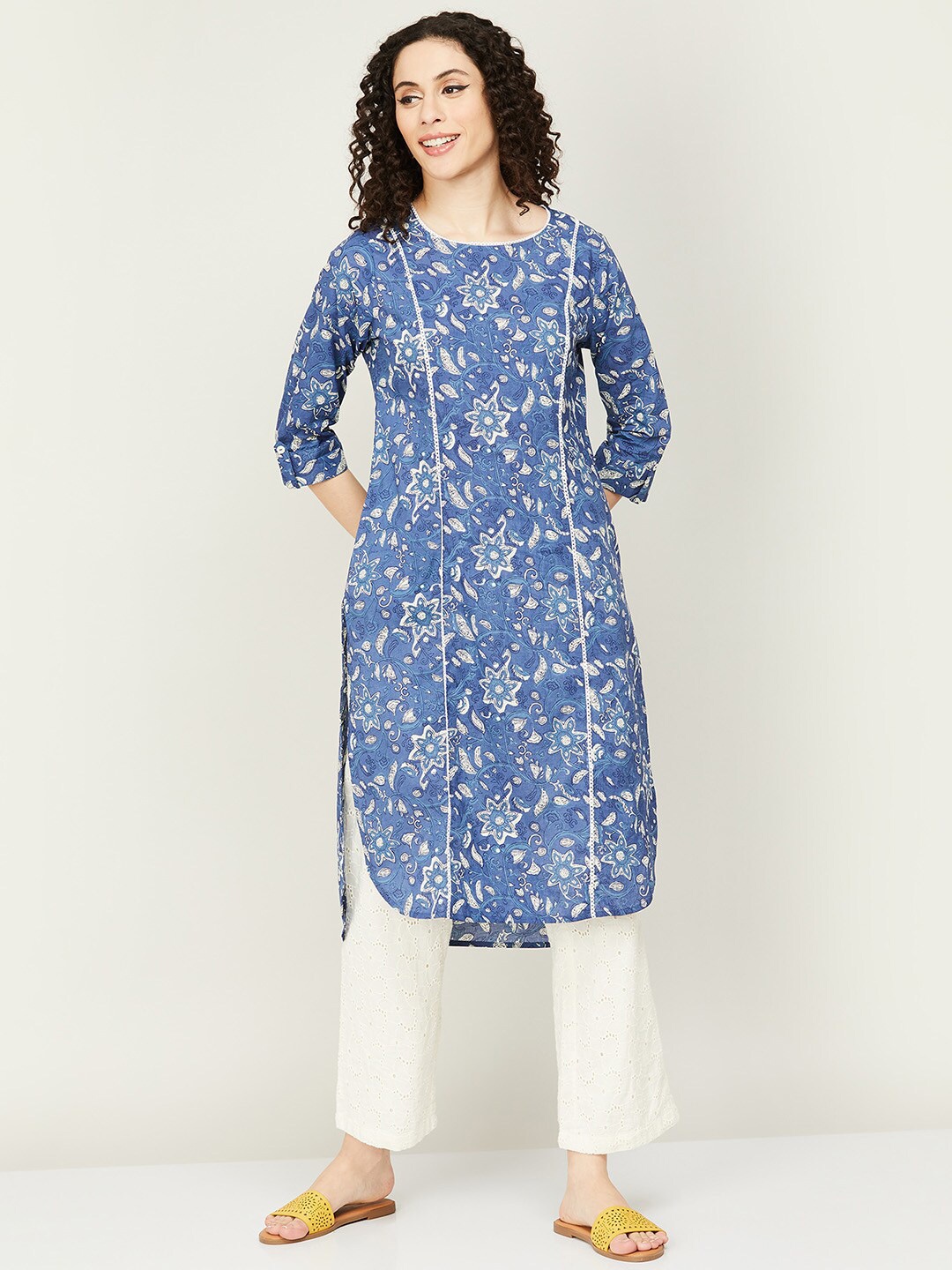 

Melange by Lifestyle Women Floral Printed Pure Cotton Kurta, Blue