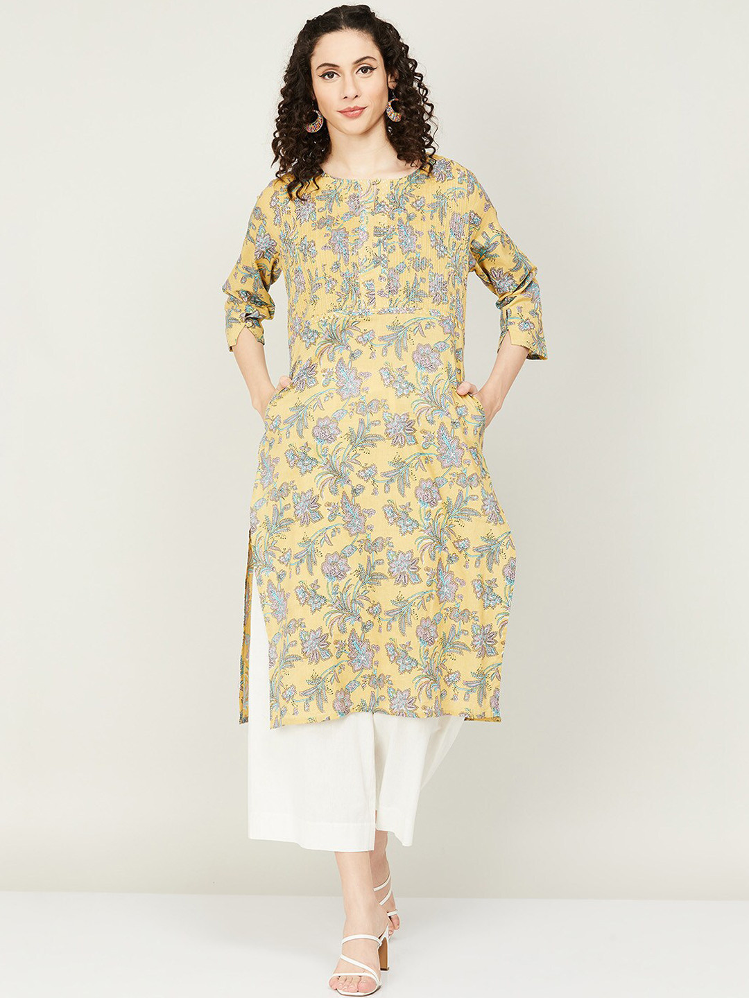 

Melange by Lifestyle Women Ethnic Motifs Printed Indie Prints Pure Cotton Kurta, Yellow