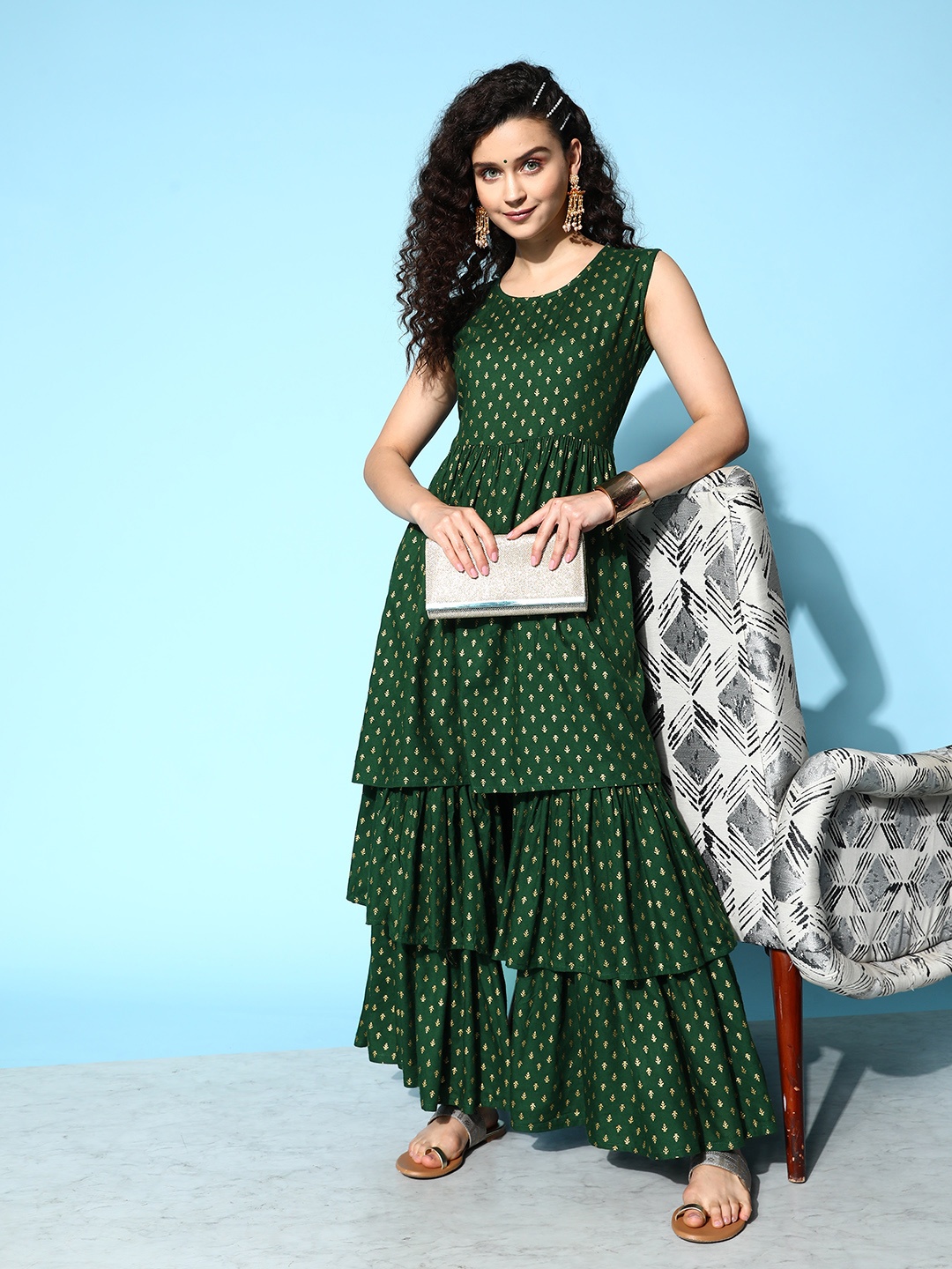 

InWeave Women Ethnic Motifs Printed Pleated Kurti With Sharara, Green