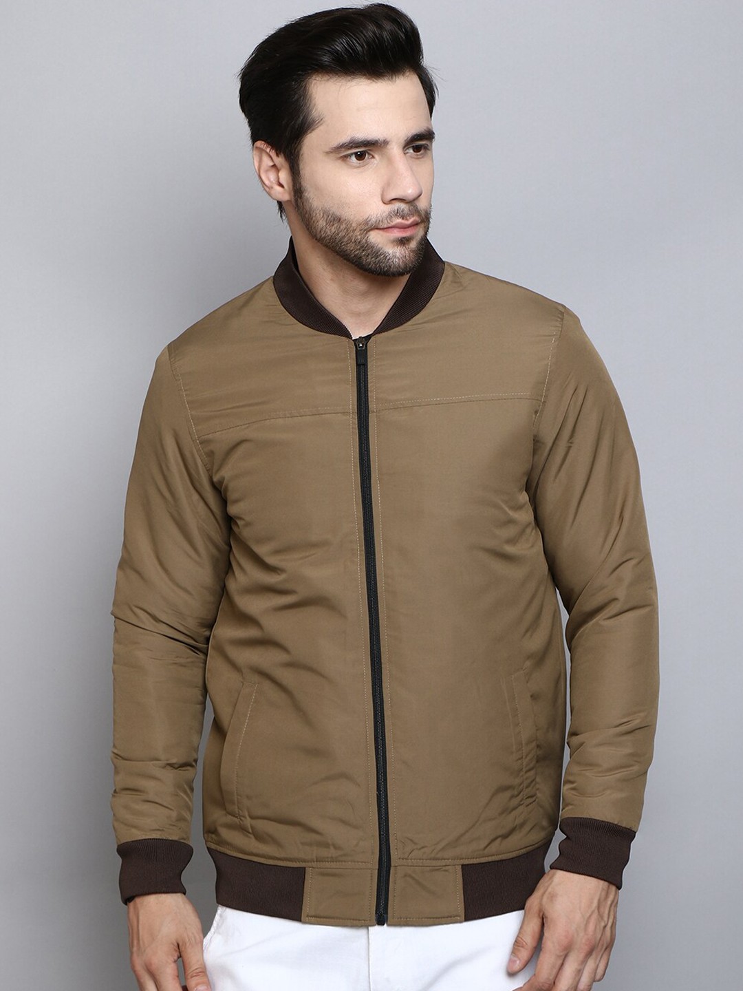

SIAPA Men Windcheater Outdoor Bomber Jacket, Khaki