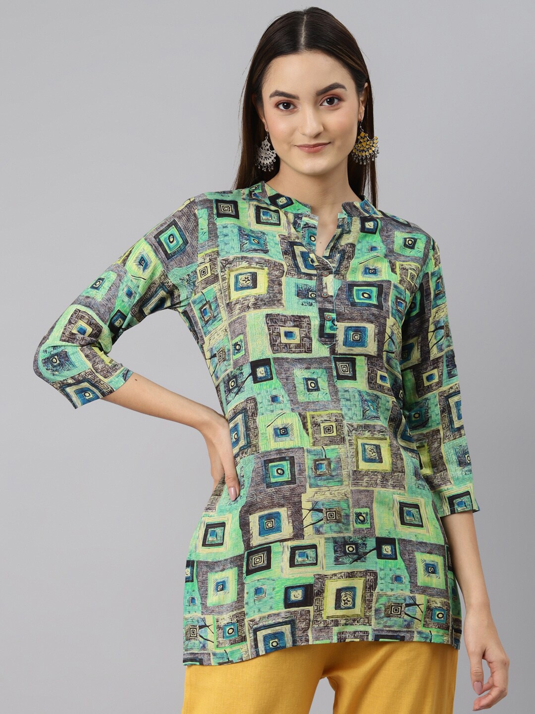 

MALHAAR Geometric Print Band Collar Shirt Style Top, Green